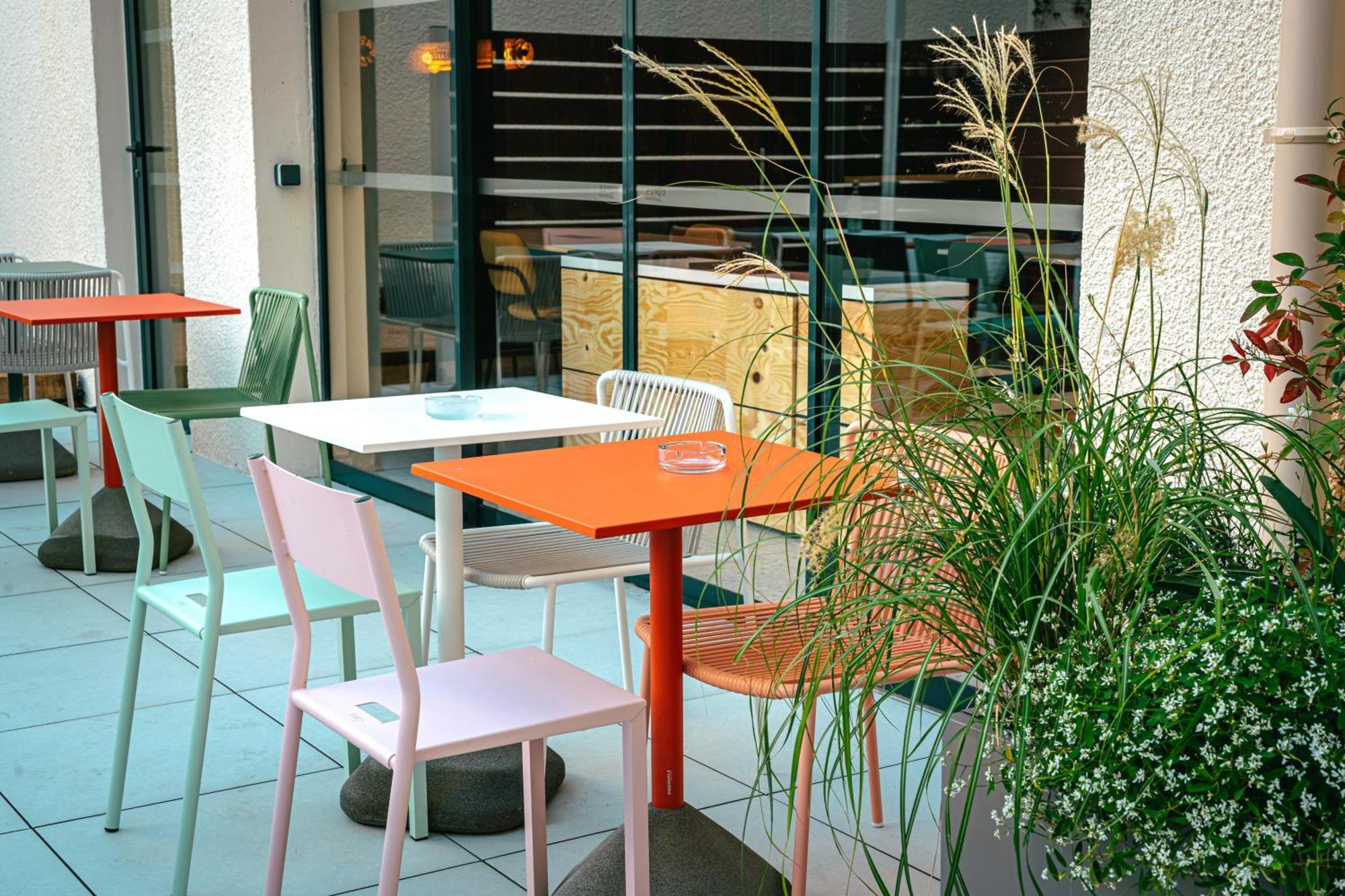 Kyriad Palais Des Congrès – Vélodrome Hotel
